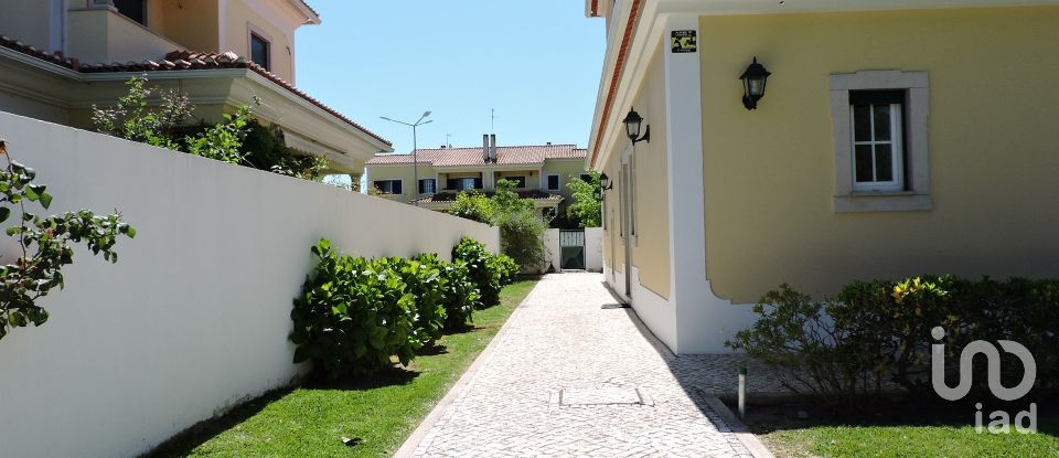 Casa / Villa T3 em Santa Maria, São Pedro e Sobral da Lagoa de 280 m²