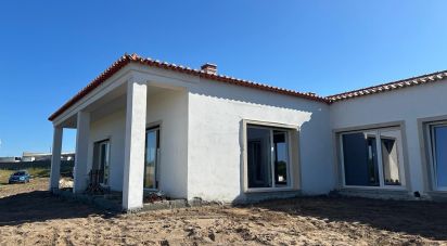 Maison T4 à Ferrel de 222 m²
