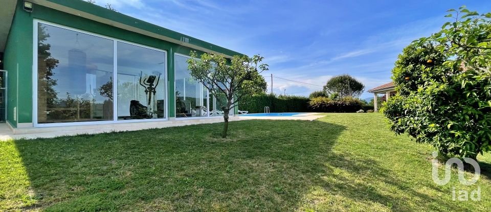 House T4 in Fonte Arcada E Oliveira of 512 m²