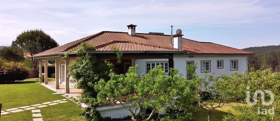 Maison T4 à Fonte Arcada E Oliveira de 512 m²