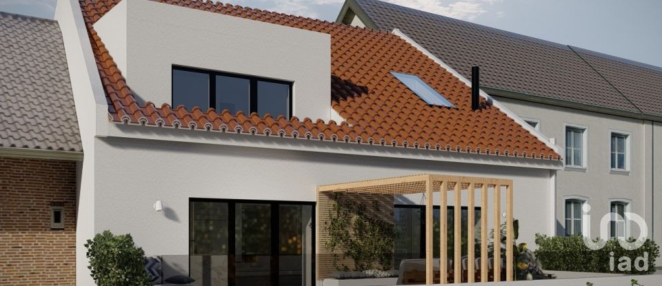 House T2 in Turcifal of 128 m²