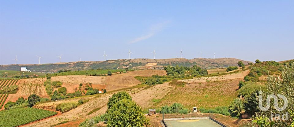 House T2 in Turcifal of 128 m²