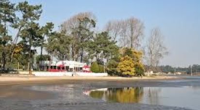 Terrain à Ovar, São João, Arada e São Vicente de Pereira Jusã de 754 m²