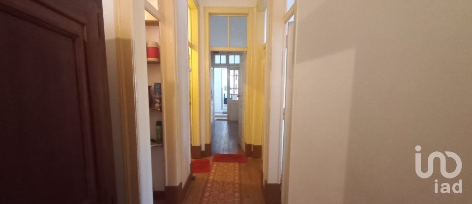 Traditional house T6 in Vilar of 508 m²