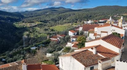 Maison traditionnelle T2 à Alegrete de 84 m²