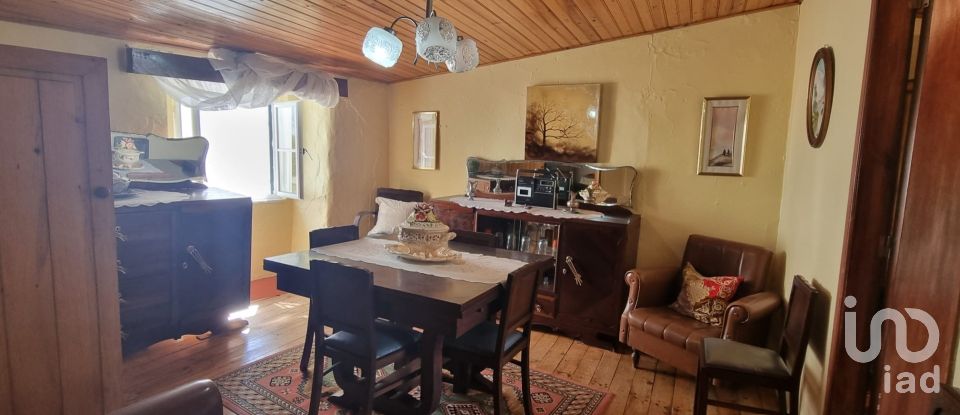 Traditional house T2 in Alegrete of 84 m²