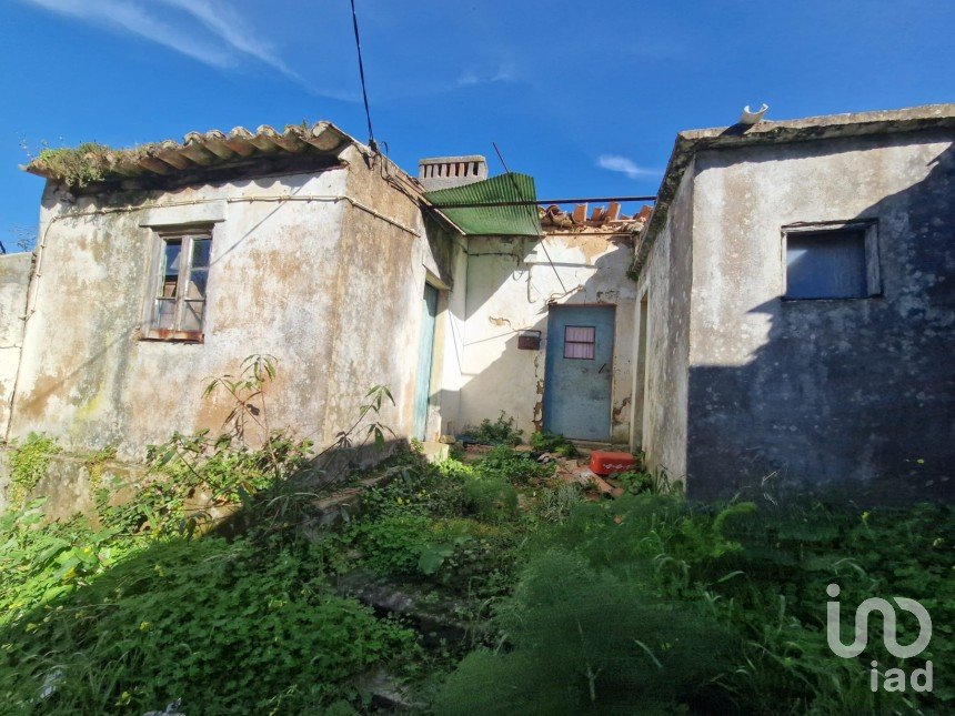 Country home T2 in Vila Verde dos Francos of 150 m²