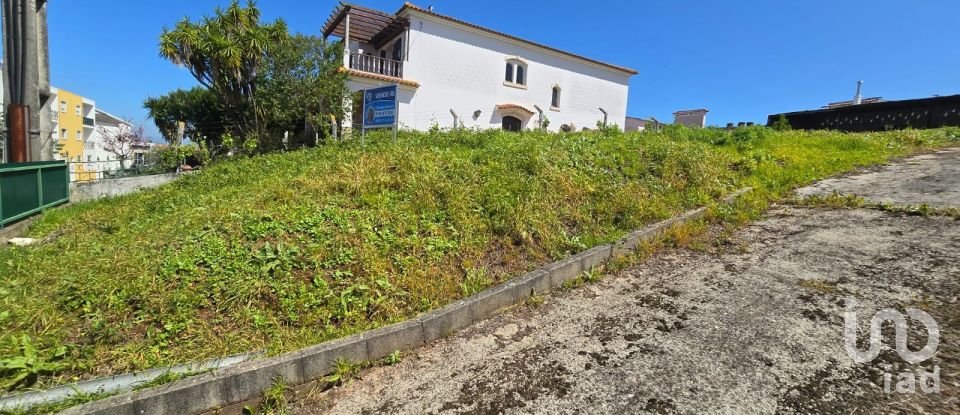 Land in Cadaval e Pêro Moniz of 525 m²