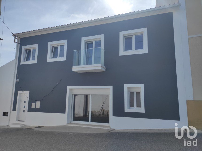 Traditional house T5 in Rio Maior of 207 m²