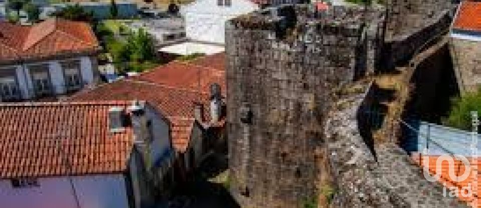 Terreno em Mentrestido de 809 m²