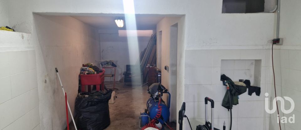 Shop / premises commercial in Águas Livres of 74 m²