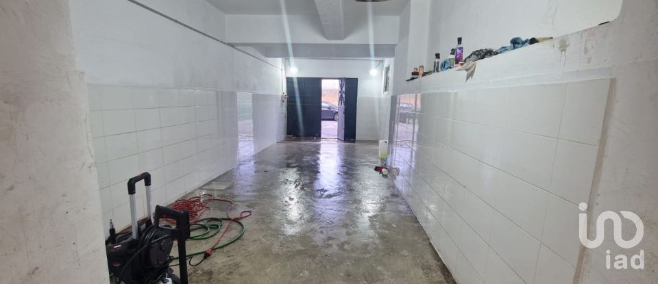 Shop / premises commercial in Águas Livres of 74 m²