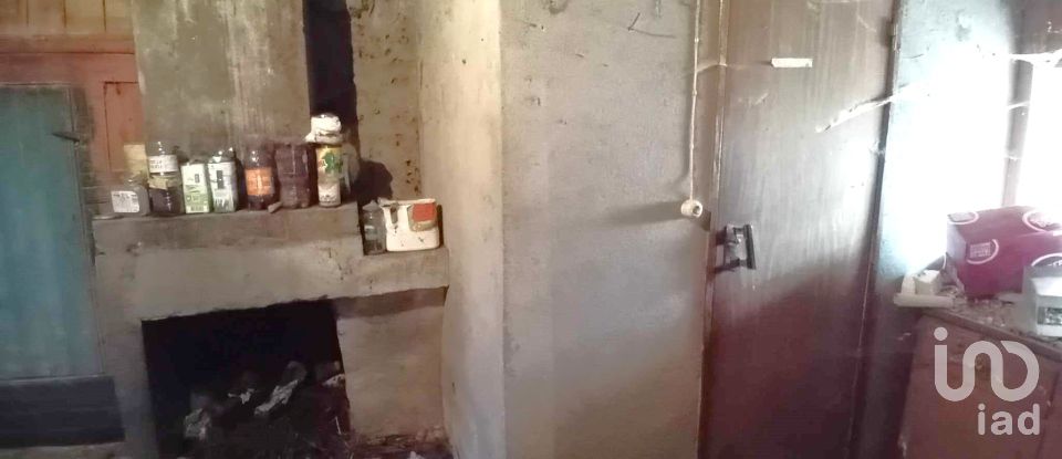 Maison de village T2 à Parada do Monte e Cubalhão de 26 m²