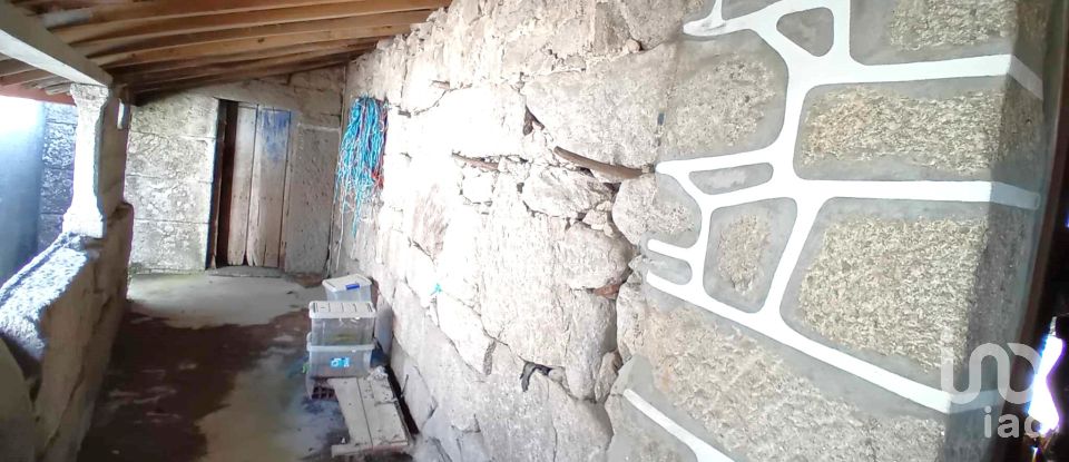 Maison de village T2 à Parada do Monte e Cubalhão de 26 m²