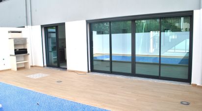 Casa / Villa T3 em Quelfes de 141 m²