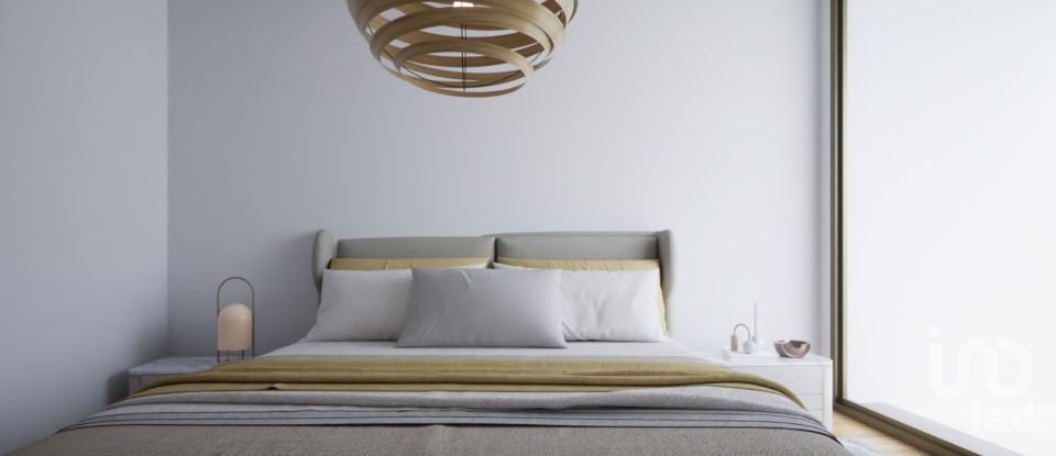 House T3 in Calheta of 324 m²