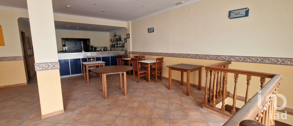 Restaurant in Quarteira of 197 m²