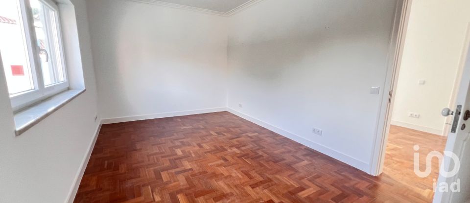 Maison T3 à Alcabideche de 250 m²