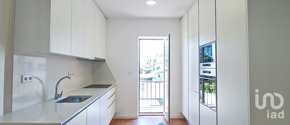 Apartamento T2 em Cedofeita, Santo Ildefonso, Sé, Miragaia, São Nicolau e Vitória de 92 m²