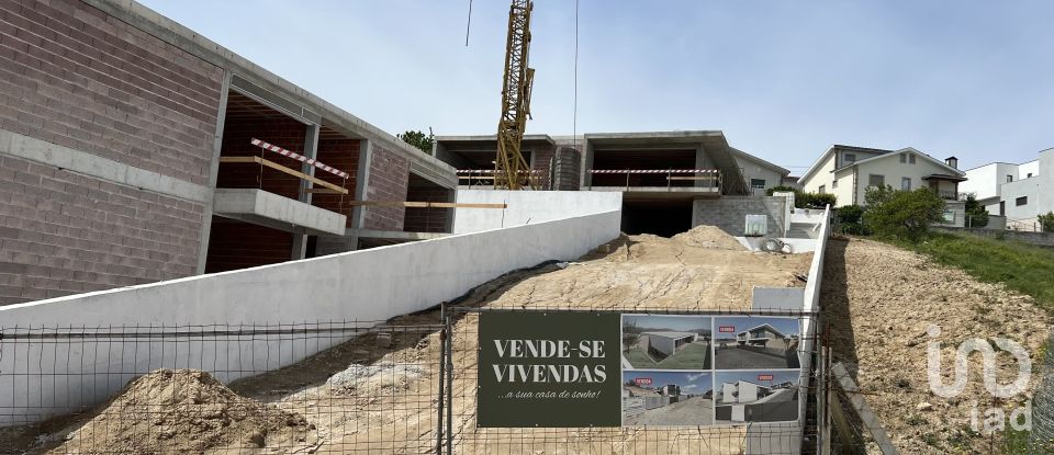 Building land in Figueiró (Santiago e Santa Cristina) of 1,258 m²