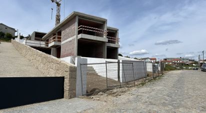 Building land in Figueiró (Santiago e Santa Cristina) of 742 m²