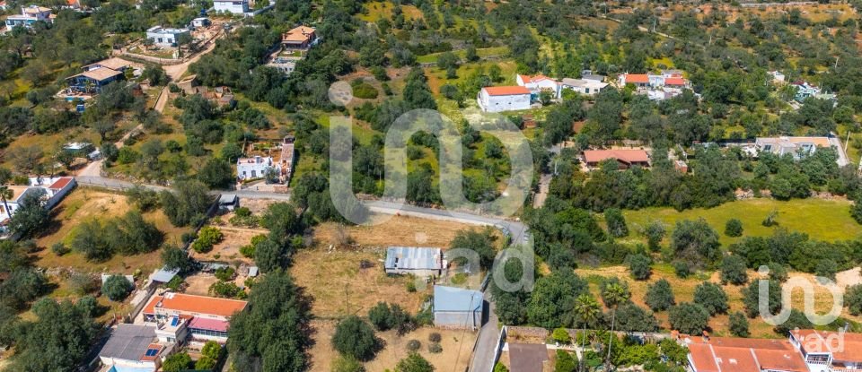 Building plot in Querença, Tôr e Benafim of 1,064 m²