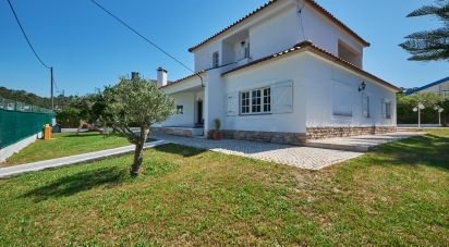 Traditional house T5 in Corroios of 185 m²