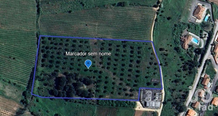 Land in Painho e Figueiros of 26,040 m²