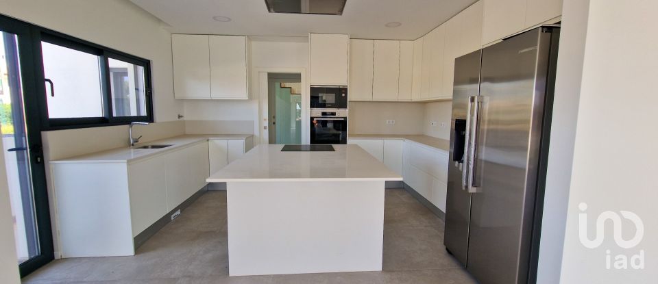 Maison T3 à Quarteira de 300 m²