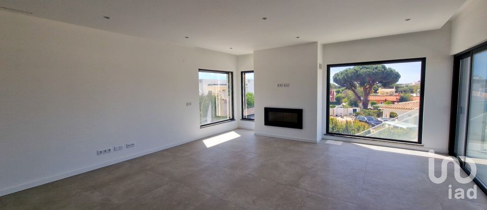 Maison T3 à Quarteira de 300 m²