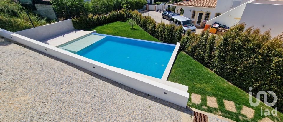 Maison T3 à Quarteira de 300 m²