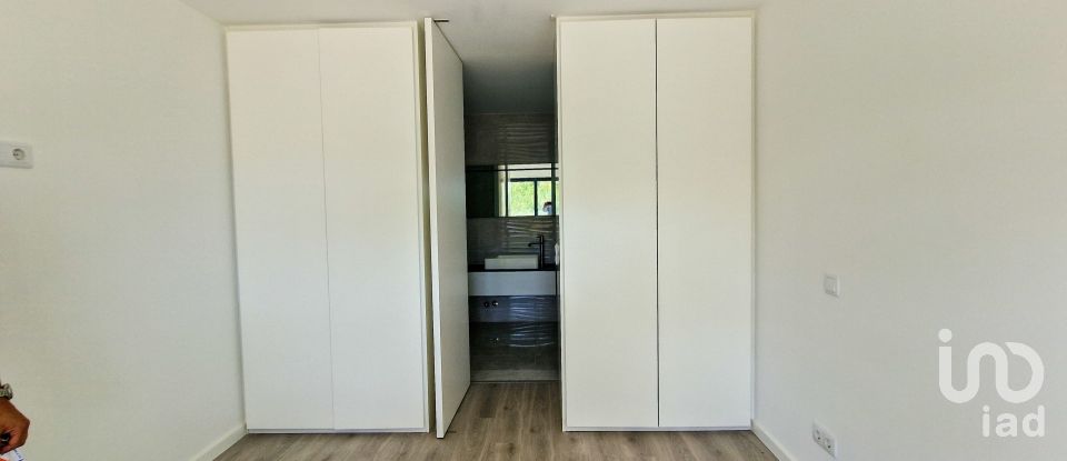 Maison T3 à Quarteira de 300 m²