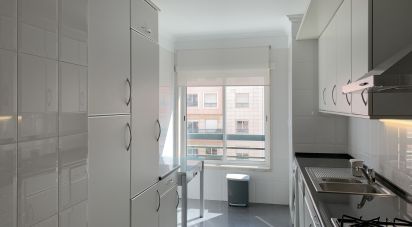 Apartment T1 in Lumiar of 85 m²
