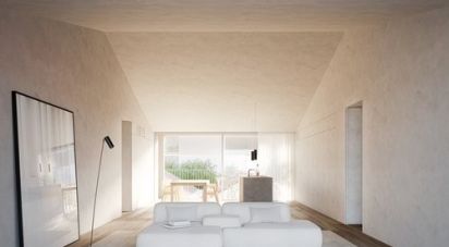 Apartment T4 in Marvila of 220 m²