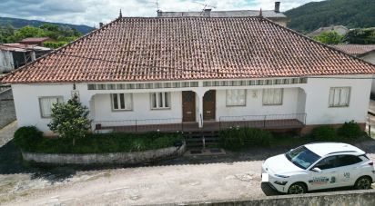 Casa tradicional T6 em Miranda do Corvo de 180 m²