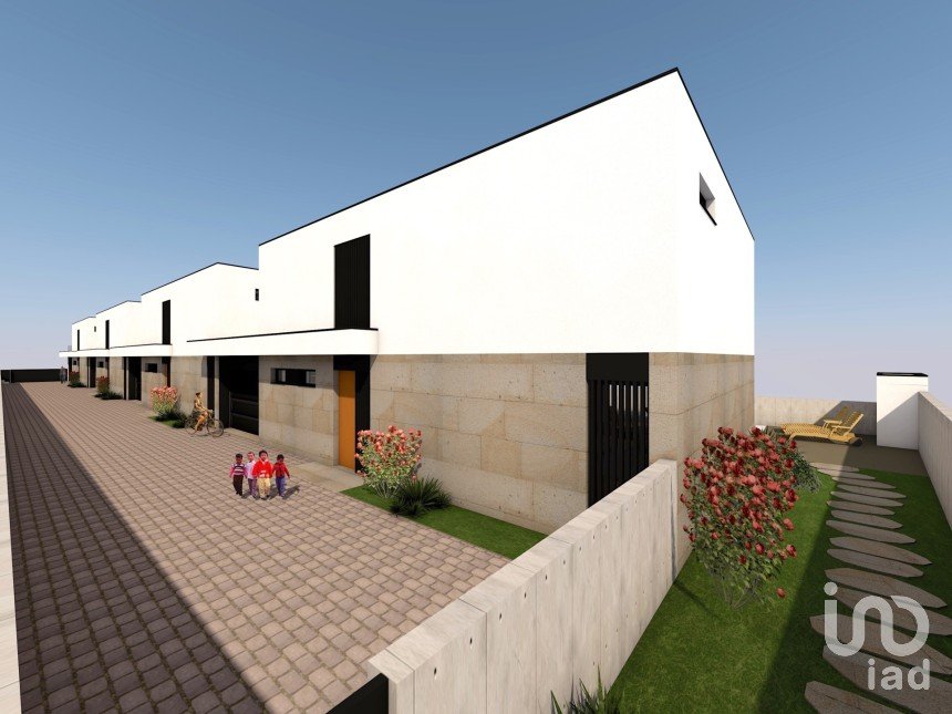 House T3 in Abade de Neiva of 161 m²