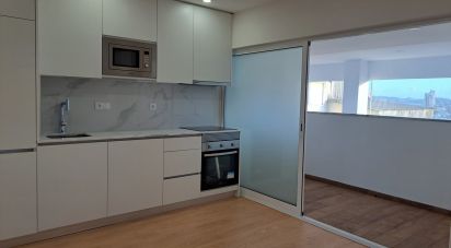 Apartment T3 in Bonfim of 74 m²