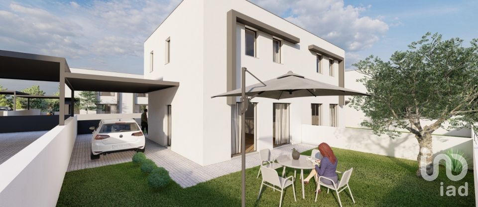 House T2 in Lijó of 97 m²