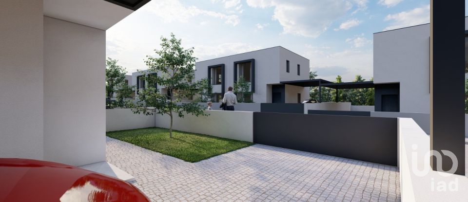House T2 in Lijó of 97 m²