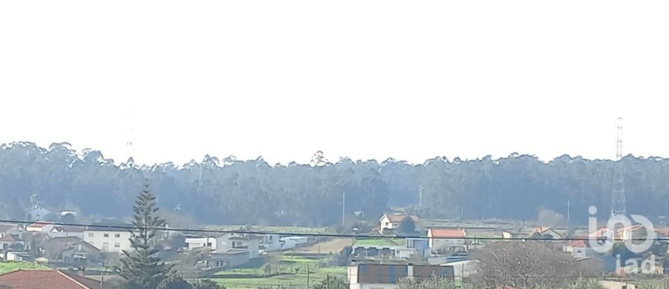 Terrain à Perelhal de 1 050 m²