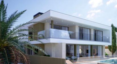 House T3 in Calheta of 279 m²