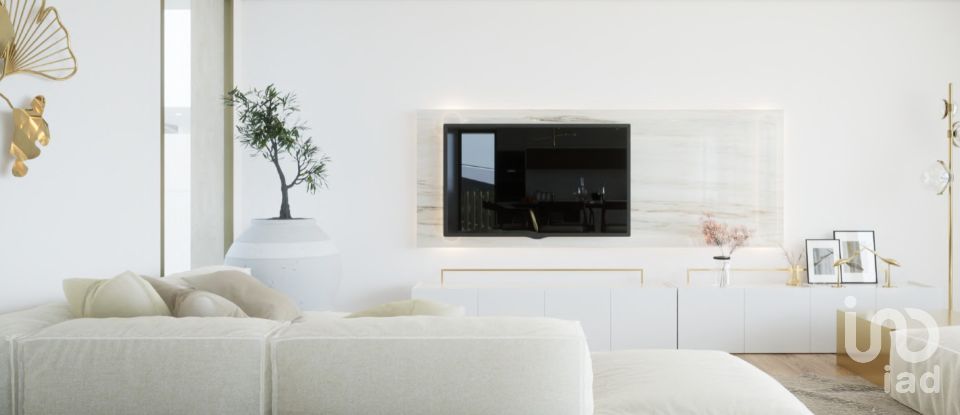 House T3 in Calheta of 279 m²