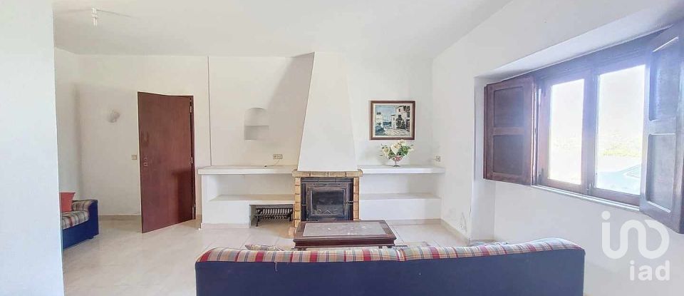 Ferme T4 à Alcantarilha e Pêra de 150 m²