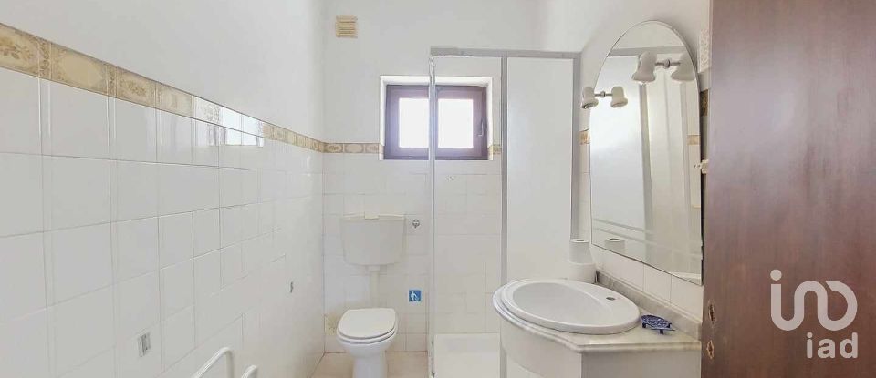 Ferme T4 à Alcantarilha e Pêra de 150 m²