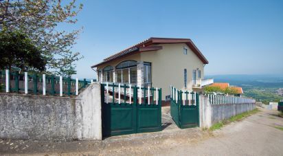 Maison de village T3 à Lousã e Vilarinho de 300 m²