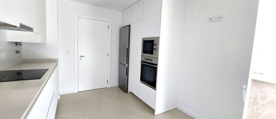 Apartamento T3 em Marrazes e Barosa de 117 m²