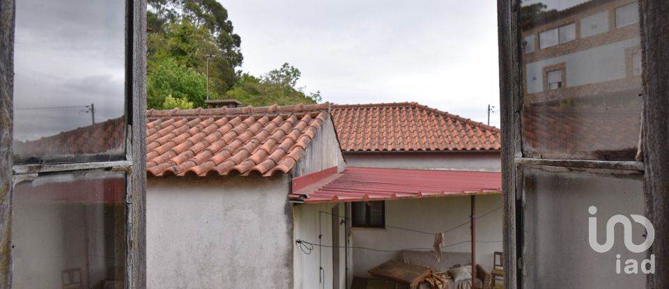 Village house T4 in Vila Nova of 240 m²