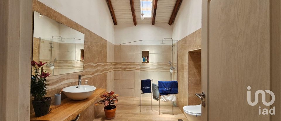 Farm T3 in Silves of 270 m²