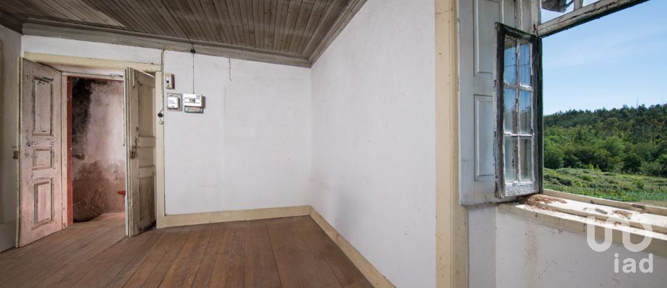 Country home T2 in Lousã e Vilarinho of 165 m²