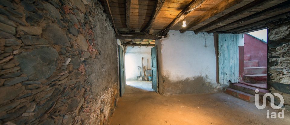 Country home T2 in Lousã e Vilarinho of 165 m²